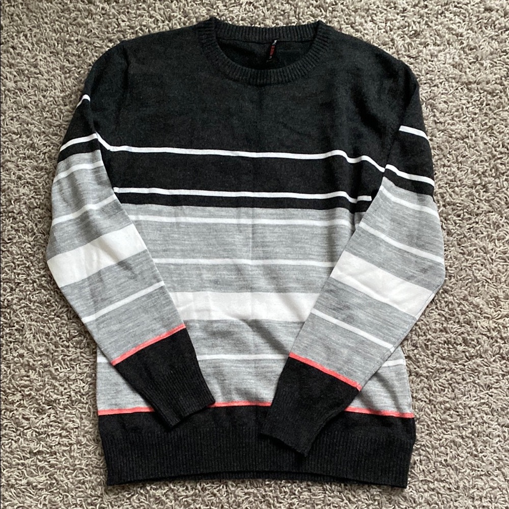 Modern Crewneck Sweater in Black and Gray